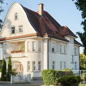 https://hotel-schongarten.com-bavaria.com